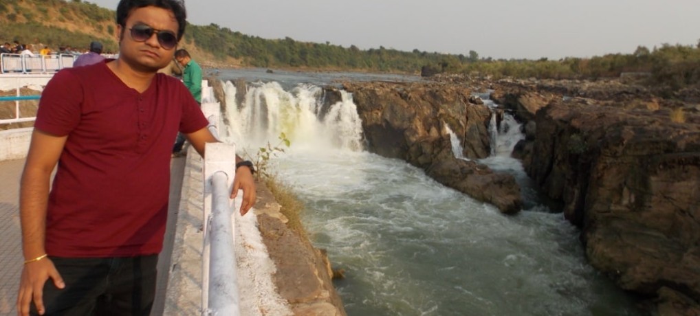 Madyapdadesh falls